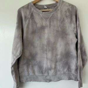 Old Navy Light Gray Sweatshirt